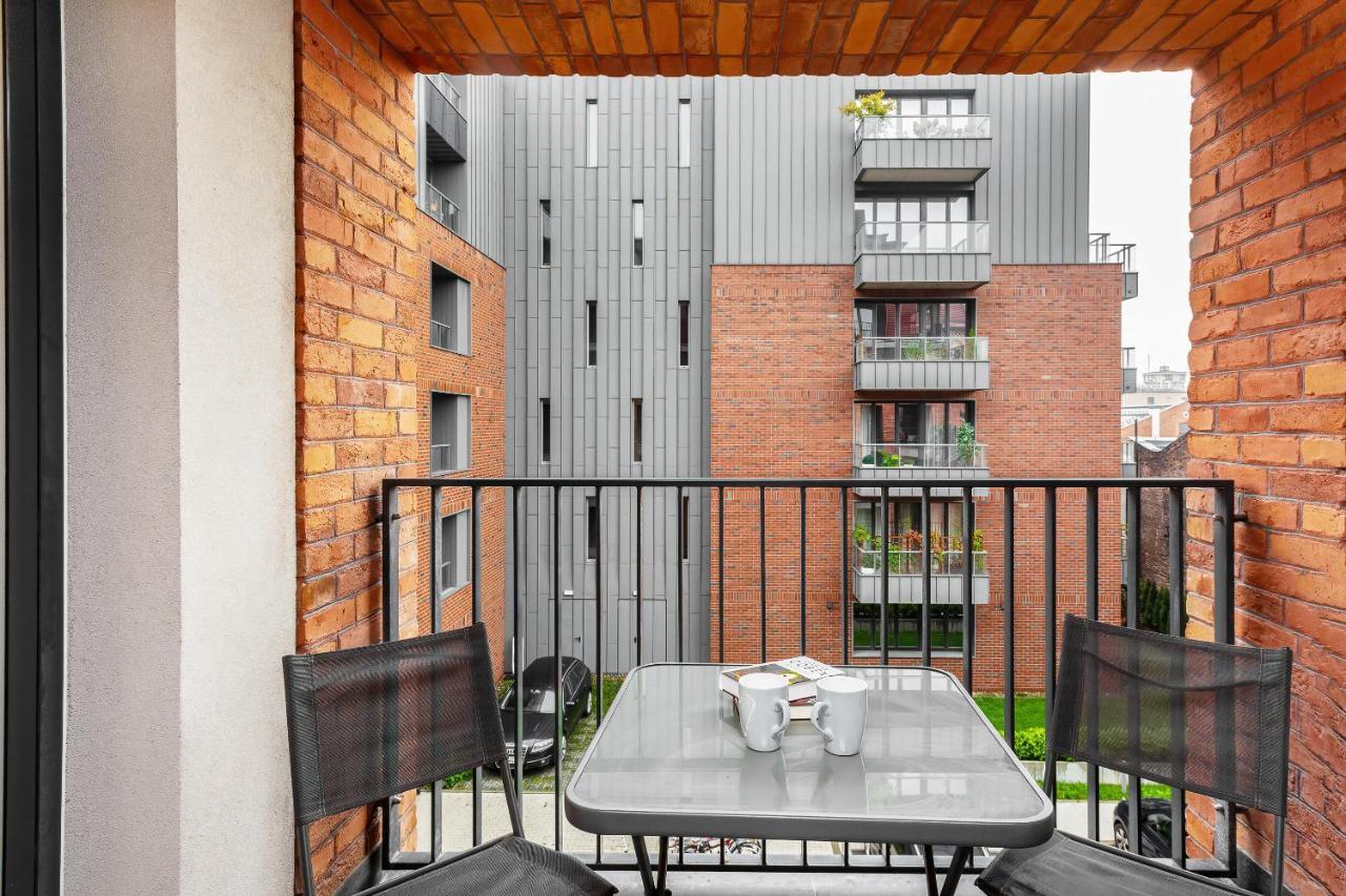 Apartments Cracow Wawrzynca By Noclegi Renters كراكوفيا المظهر الخارجي الصورة