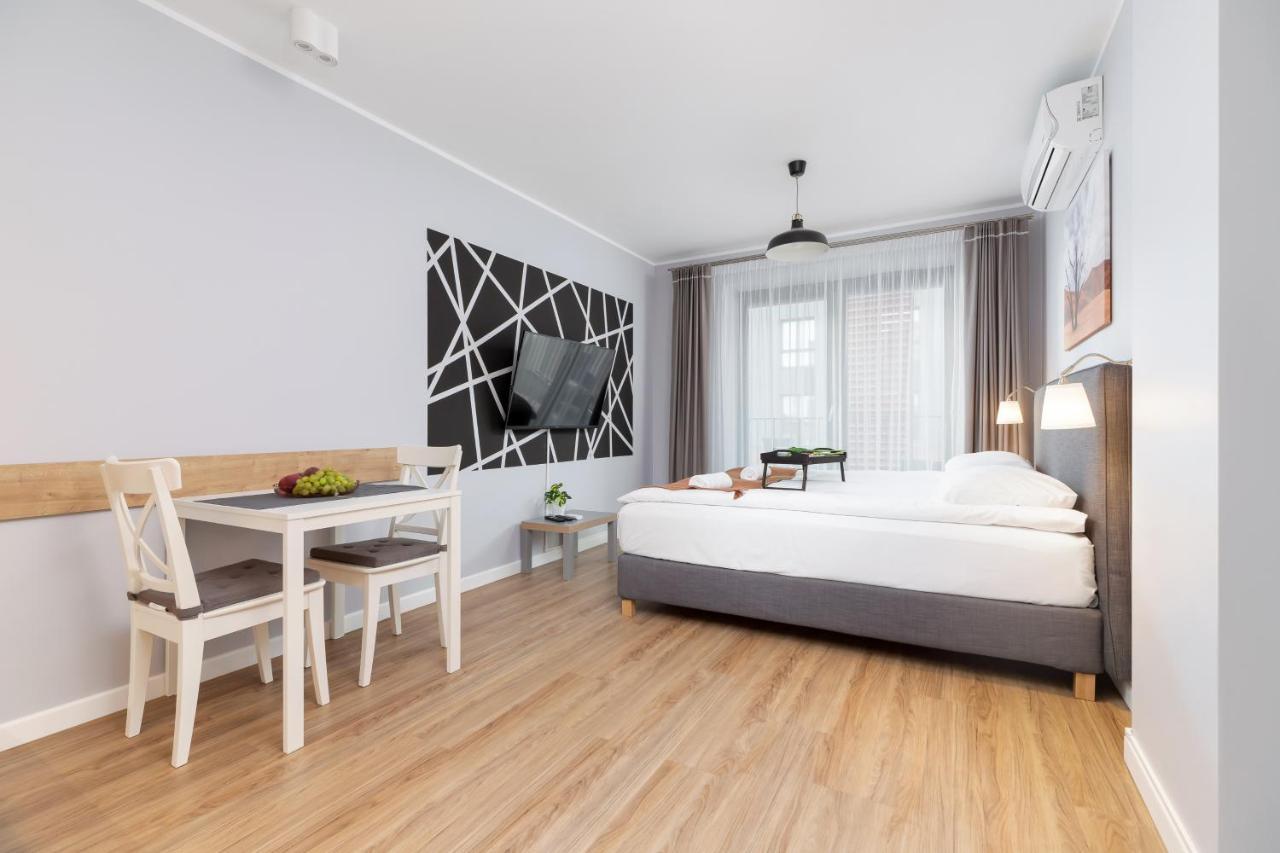 Apartments Cracow Wawrzynca By Noclegi Renters كراكوفيا المظهر الخارجي الصورة