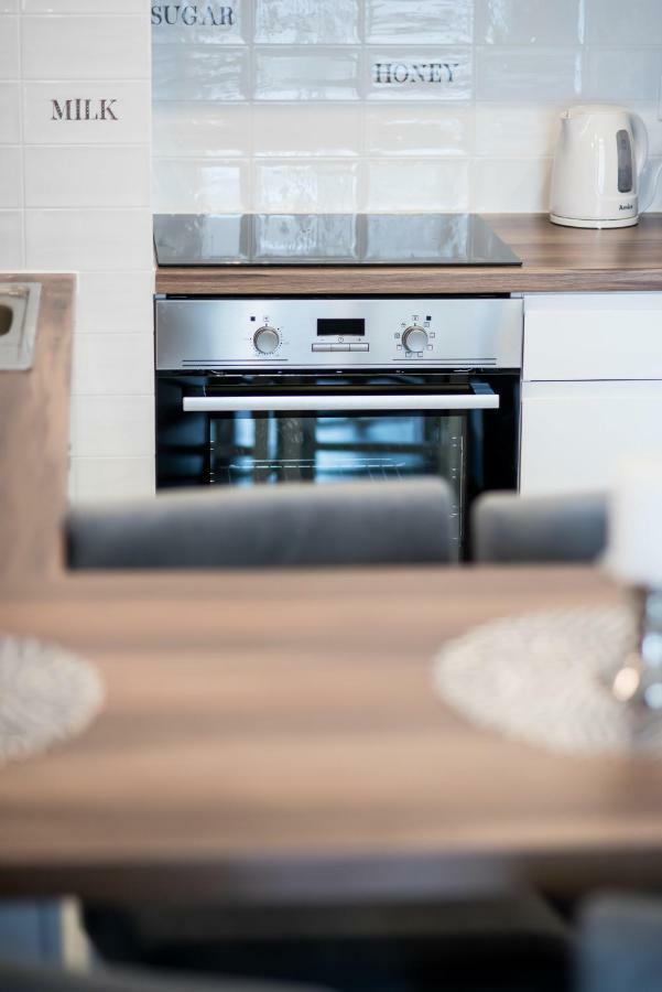 Apartments Cracow Wawrzynca By Noclegi Renters كراكوفيا المظهر الخارجي الصورة