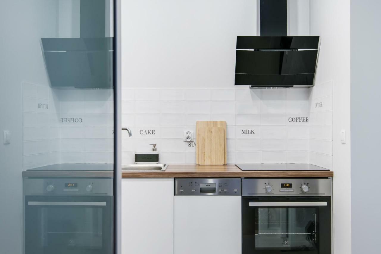Apartments Cracow Wawrzynca By Noclegi Renters كراكوفيا المظهر الخارجي الصورة